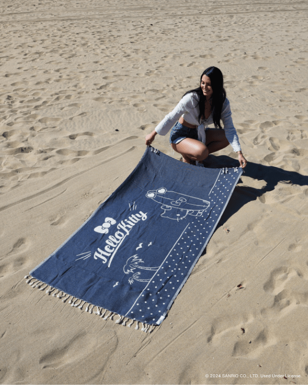 Hello Kitty® – Hello Kitty Surfboard