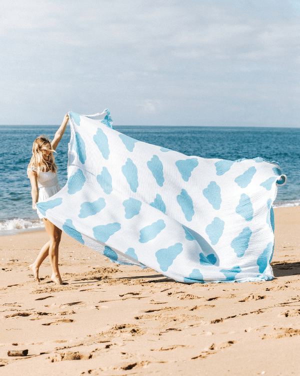 Clouds – PARTY BLANKET™