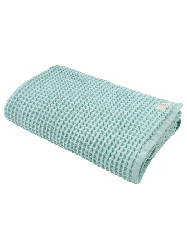 Little Fishies Waffle Blanket – Seafoam