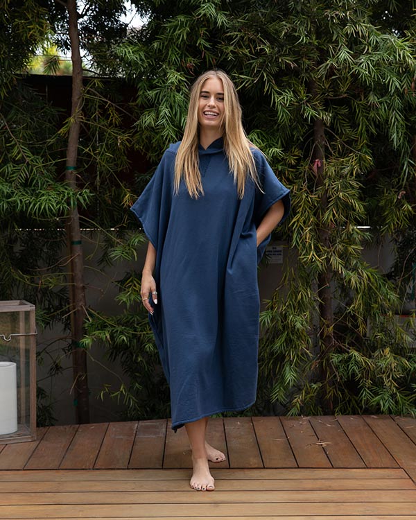 Terra Hooded Poncho Grey