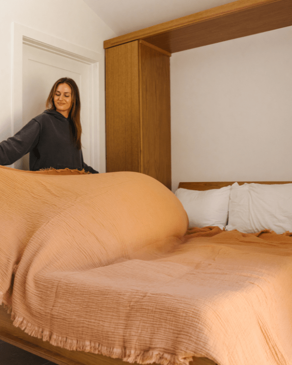 Lara Dusty Peach – PARTY BLANKET™ – Queen