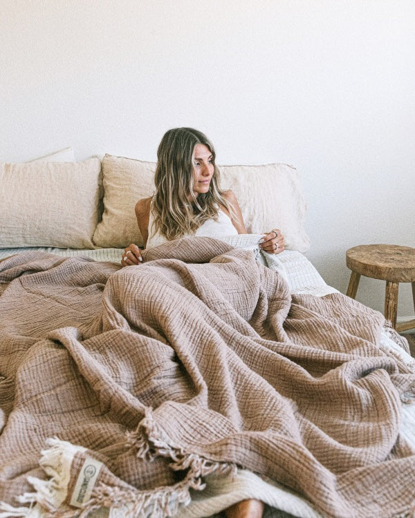 Senna Taupe – PARTY BLANKET™ – Queen