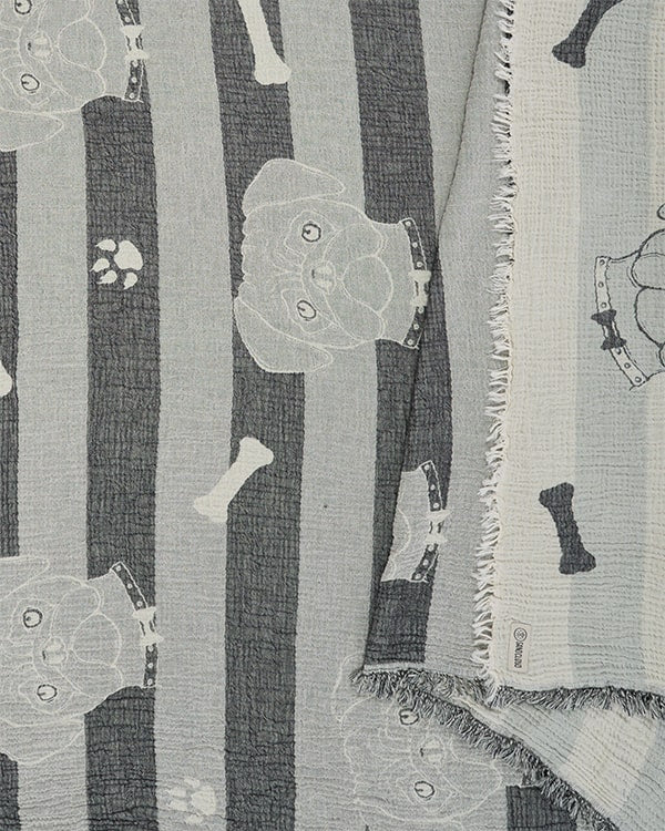 Pug – PARTY BLANKET™