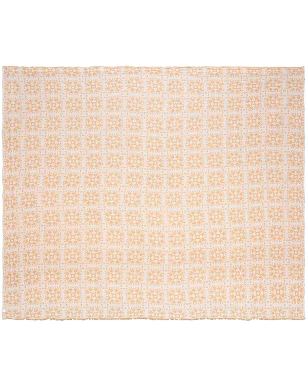 Yarrow – PARTY BLANKET™