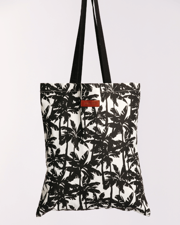 Medan Beach Everyday Tote