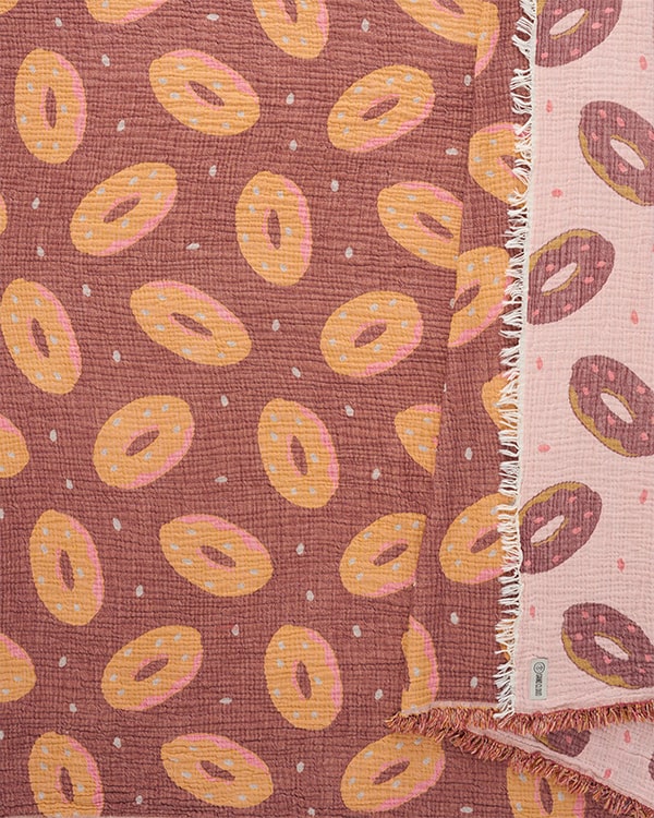 Donuts – PARTY BLANKET™