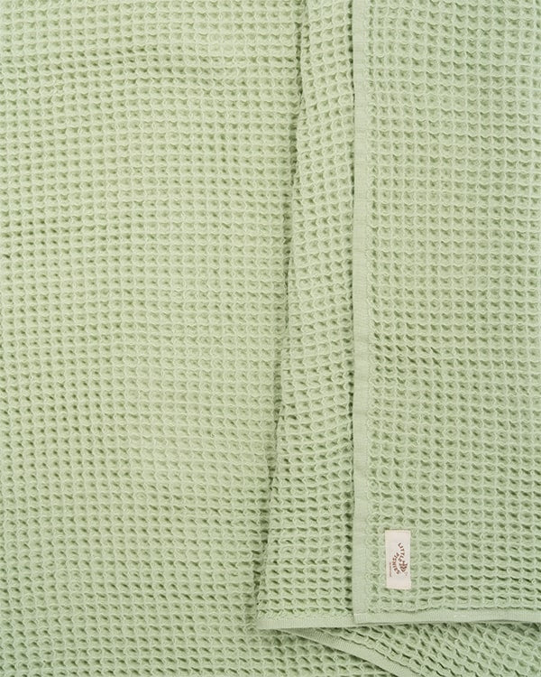 Little Fishies Waffle Blanket – Sage