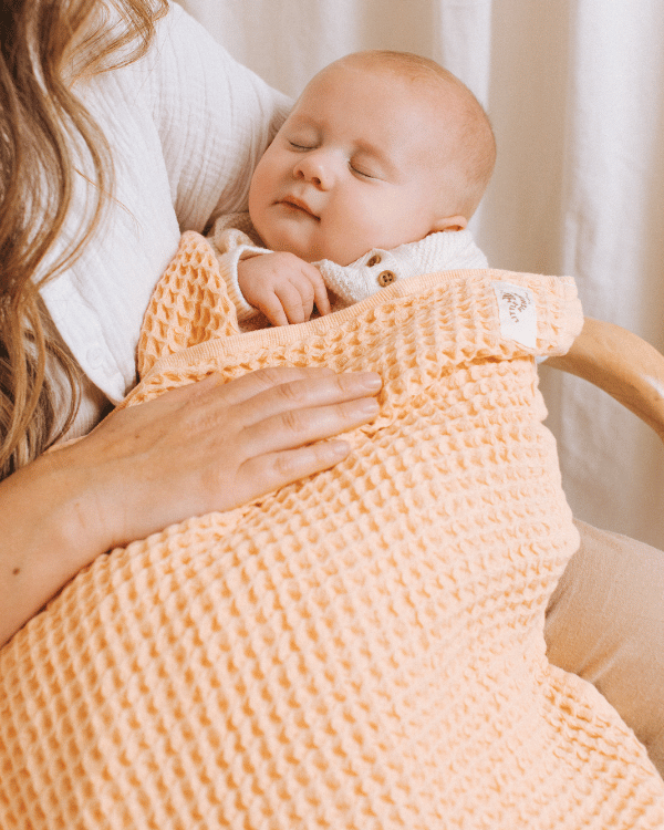 Little Fishies Waffle Blanket – Peach Fuzz
