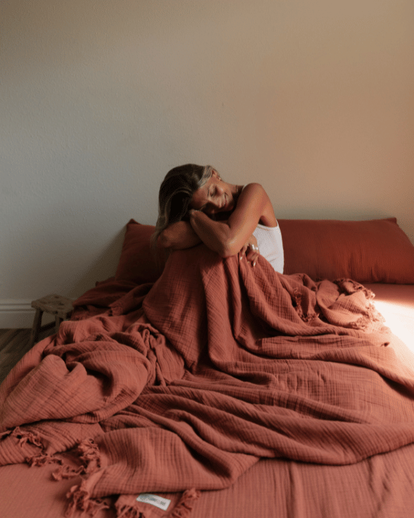 Lara Terracotta – PARTY BLANKET™ – King