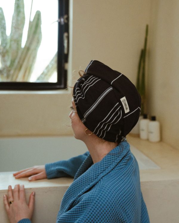 Classic Hair Towel – Black